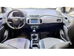 CHEVROLET - ONIX - 2017/2018 - Branca - R$ 59.900,00