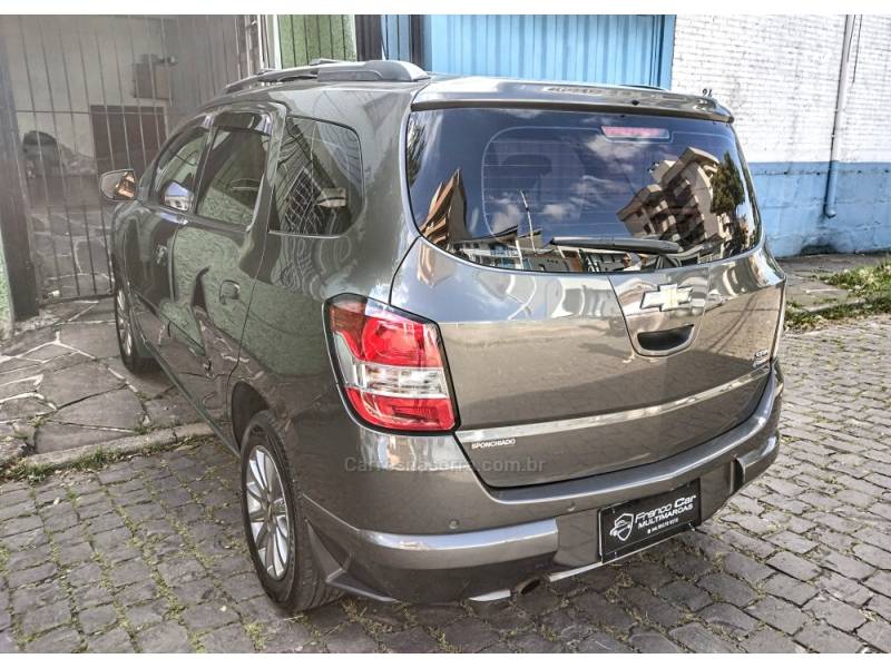 CHEVROLET - SPIN - 2014/2015 - Cinza - R$ 43.900,00