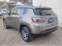 JEEP - COMPASS - 2019/2019 - Cinza - R$ 97.500,00