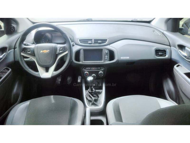 CHEVROLET - ONIX - 2019/2019 - Preta - R$ 52.900,00
