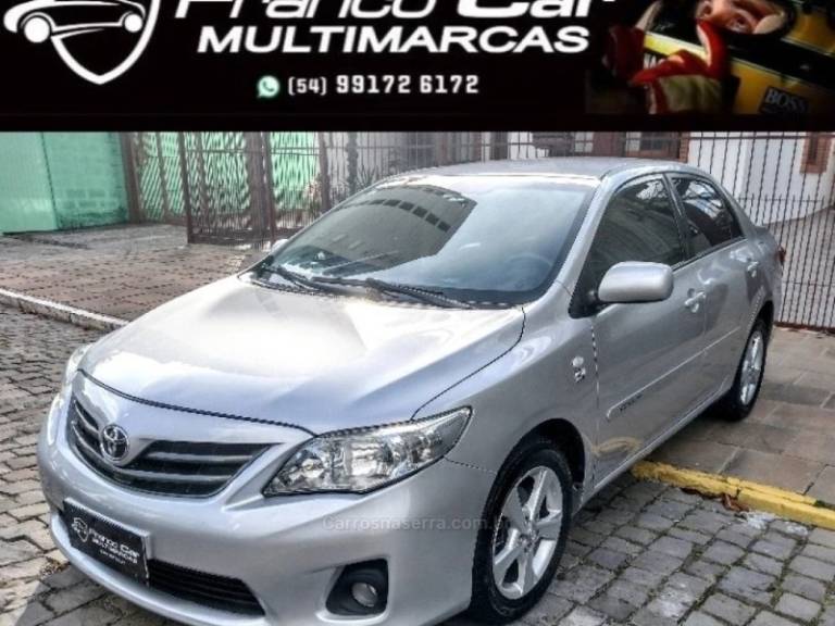 TOYOTA - COROLLA - 2011/2012 - Prata - R$ 63.900,00