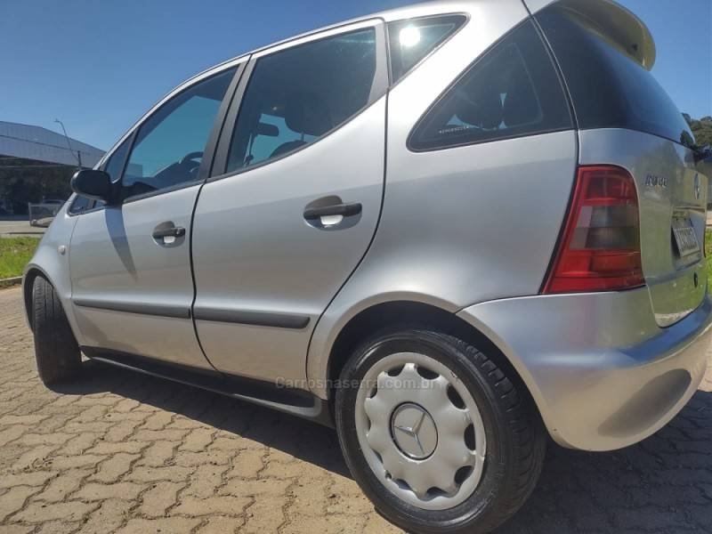 MERCEDES-BENZ - A 160 - 2001/2002 - Prata - R$ 14.900,00