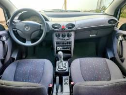 MERCEDES-BENZ - CLASSE A - 2005/2005 - Prata - R$ 23.900,00