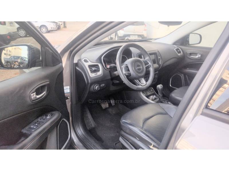 JEEP - COMPASS - 2019/2019 - Cinza - R$ 97.500,00